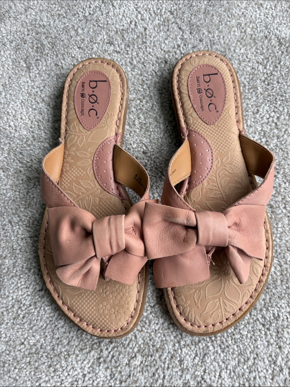 b.o.c. Women's Blush Bow Slide Sandals